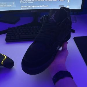 Jordan 4 black cats